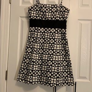 Nine West Black and White Sleeveless Dress